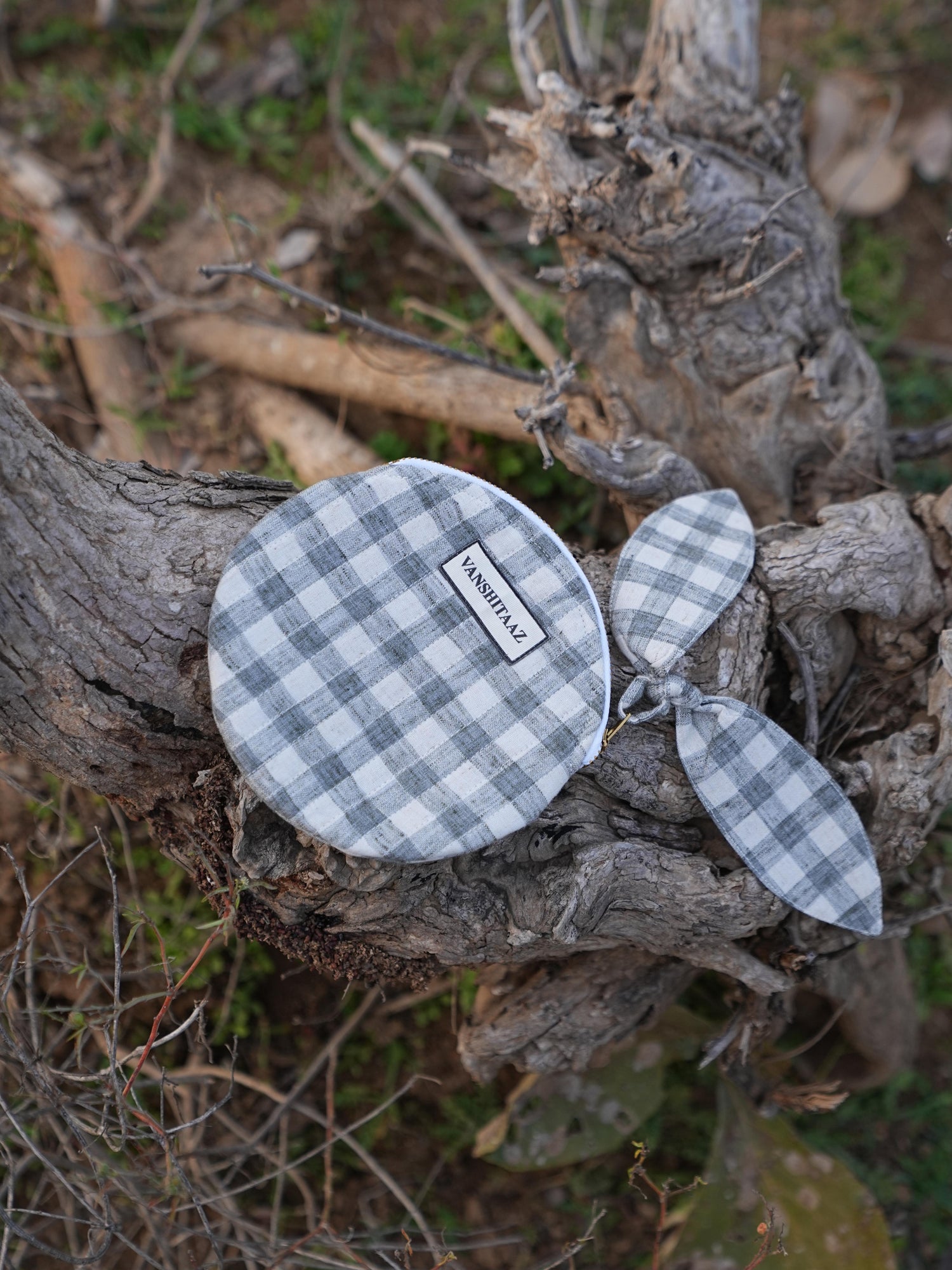 Sutra Moon Pouch