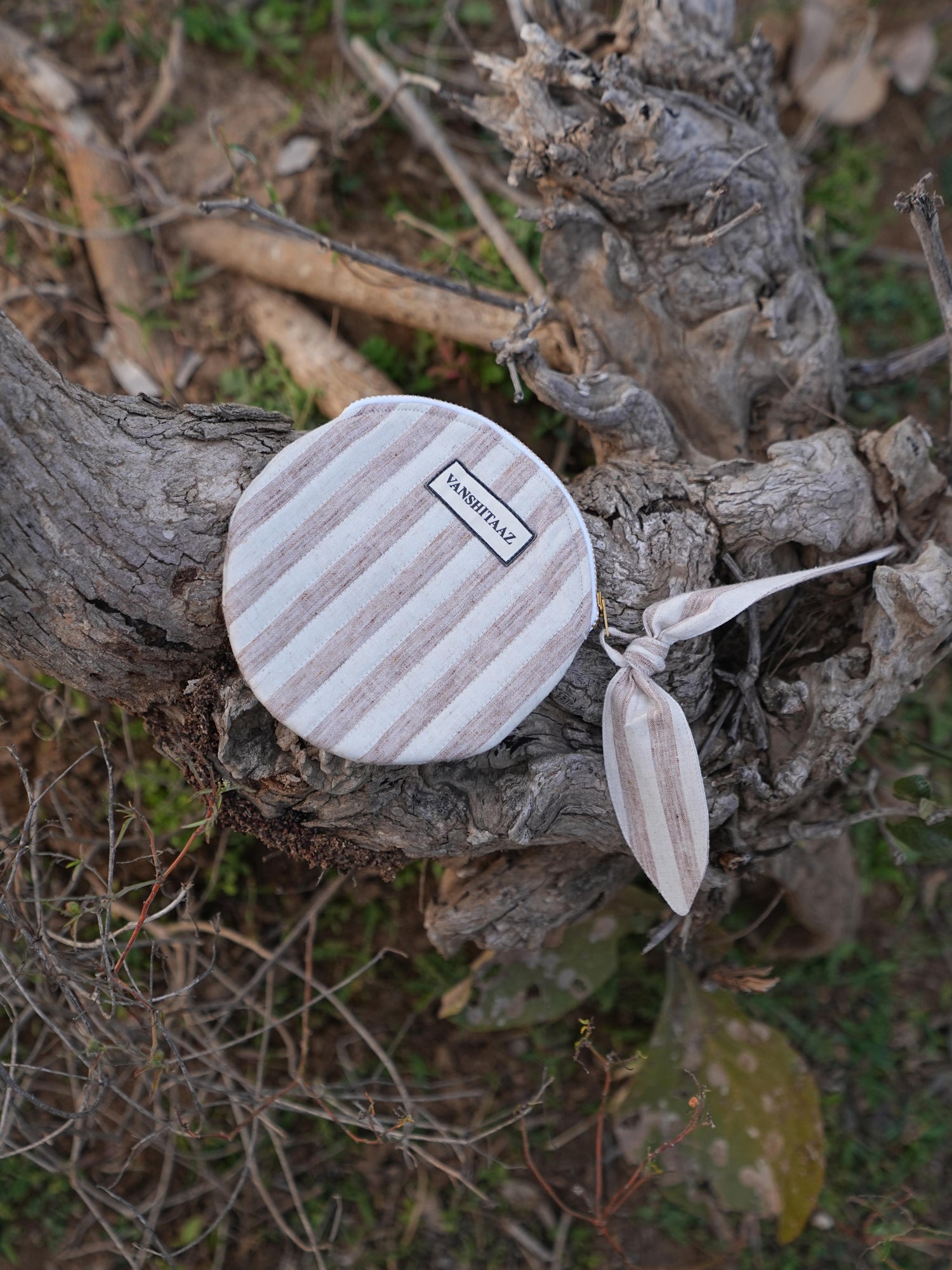 Sutra Moon Pouch