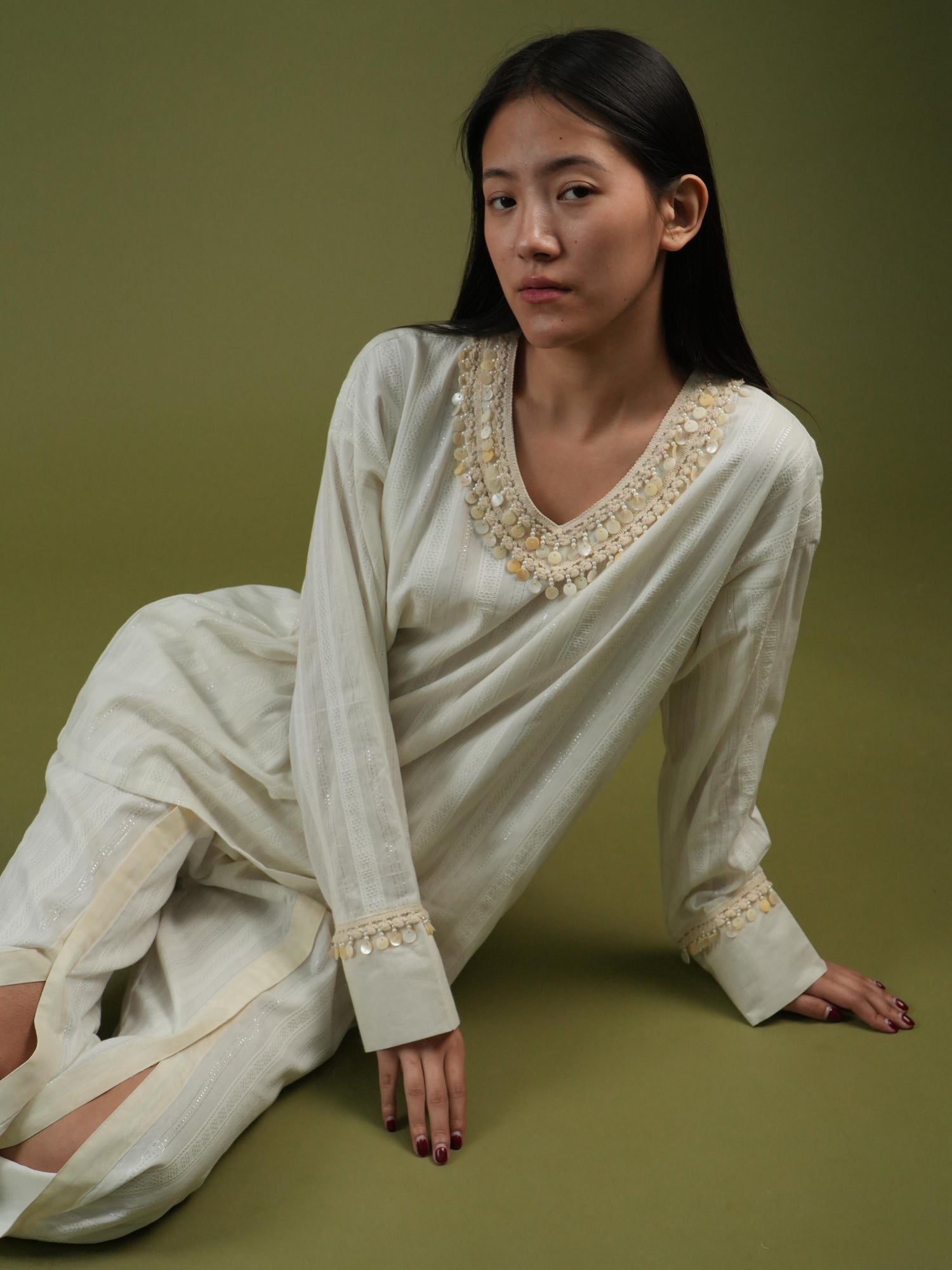Vanshitaaz Ivory Essence Embroidered Tunic & Slit Pants Set