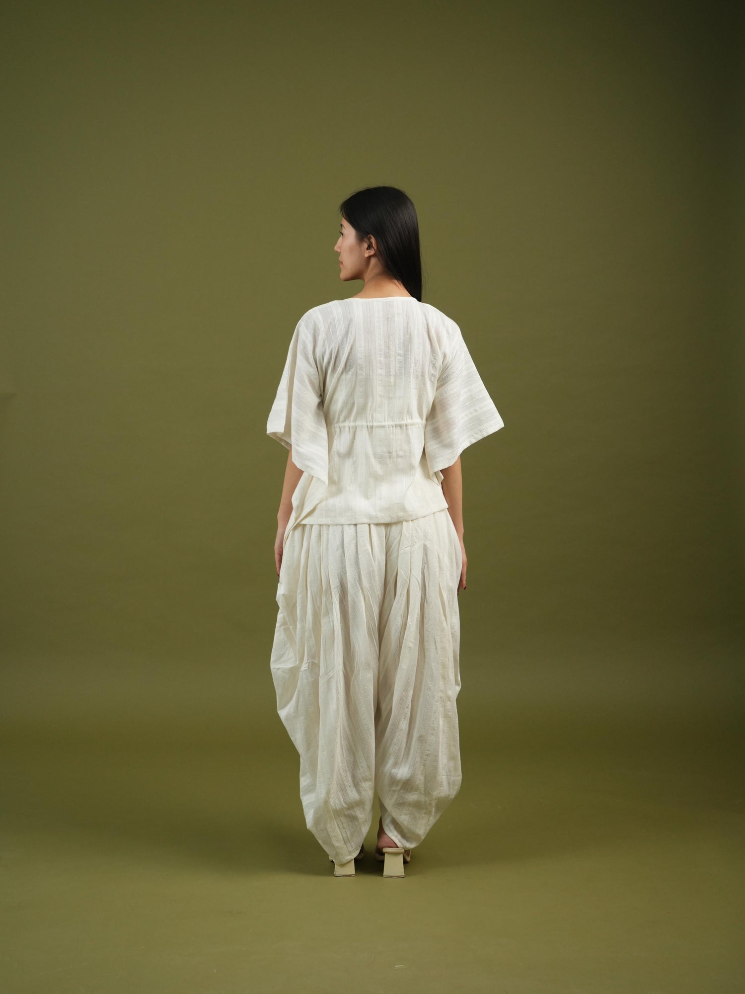 Vanshitaaz Ivory Serenity Drape Set