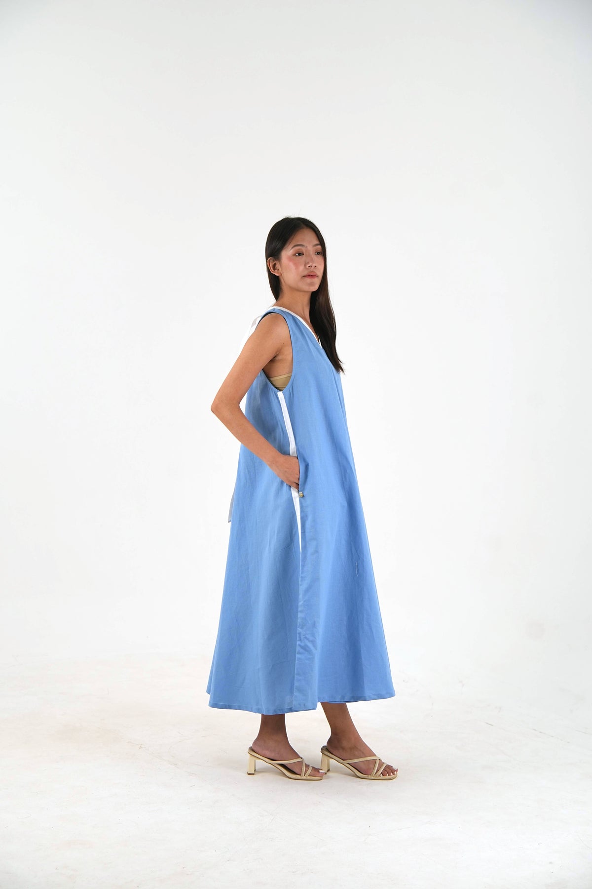 Sleeveless Flared Dress - Pastel Blue Linen