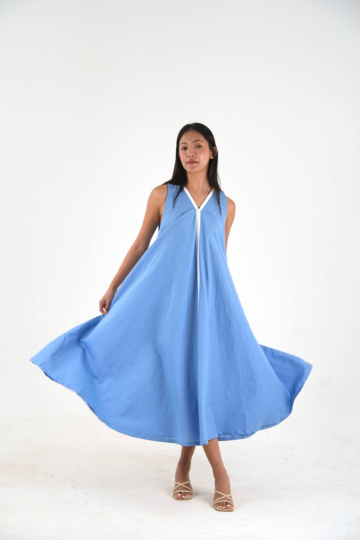 Sleeveless Flared Dress - Pastel Blue Linen
