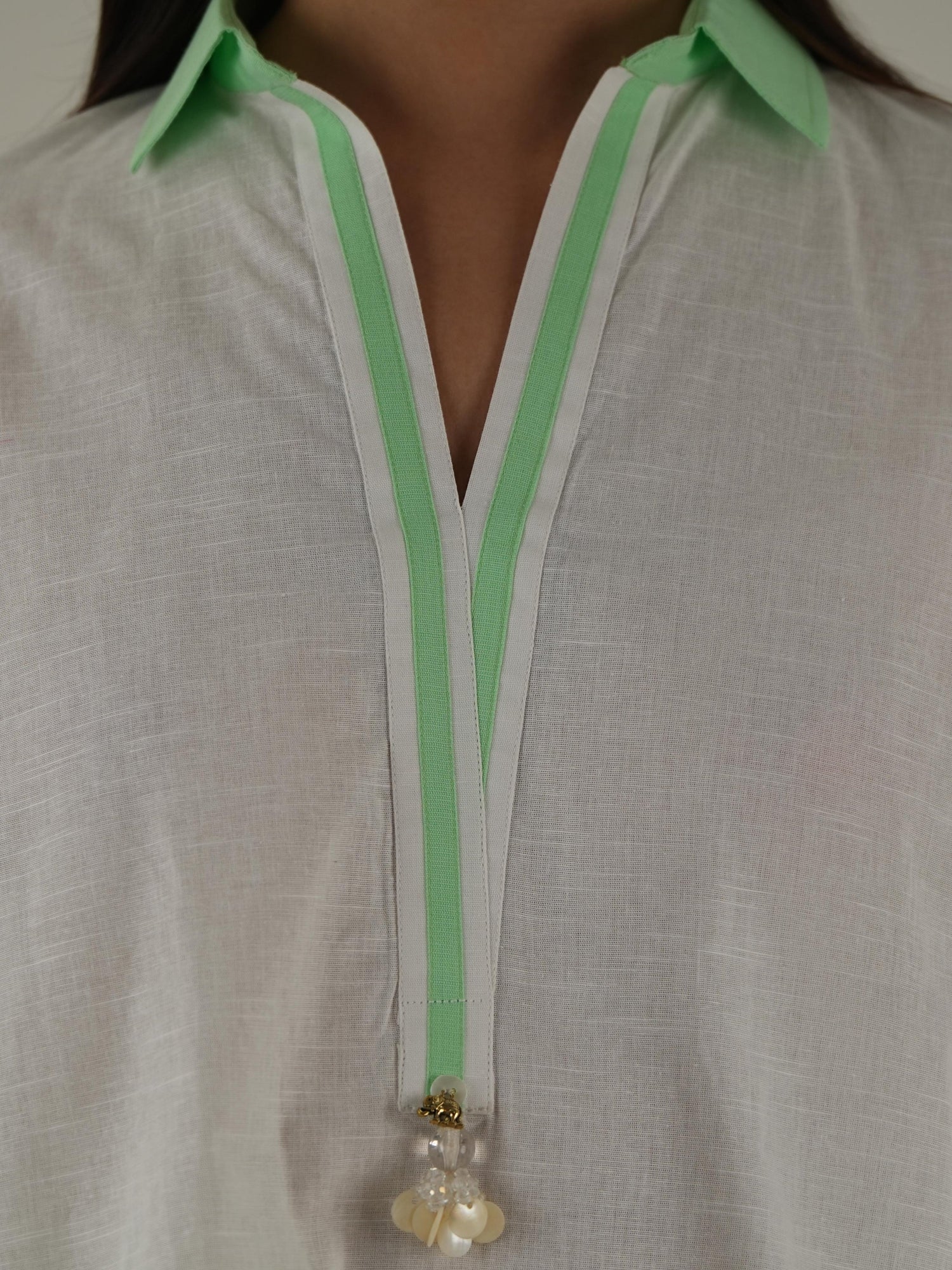 Contrast Trim Top - White Relaxed Fit