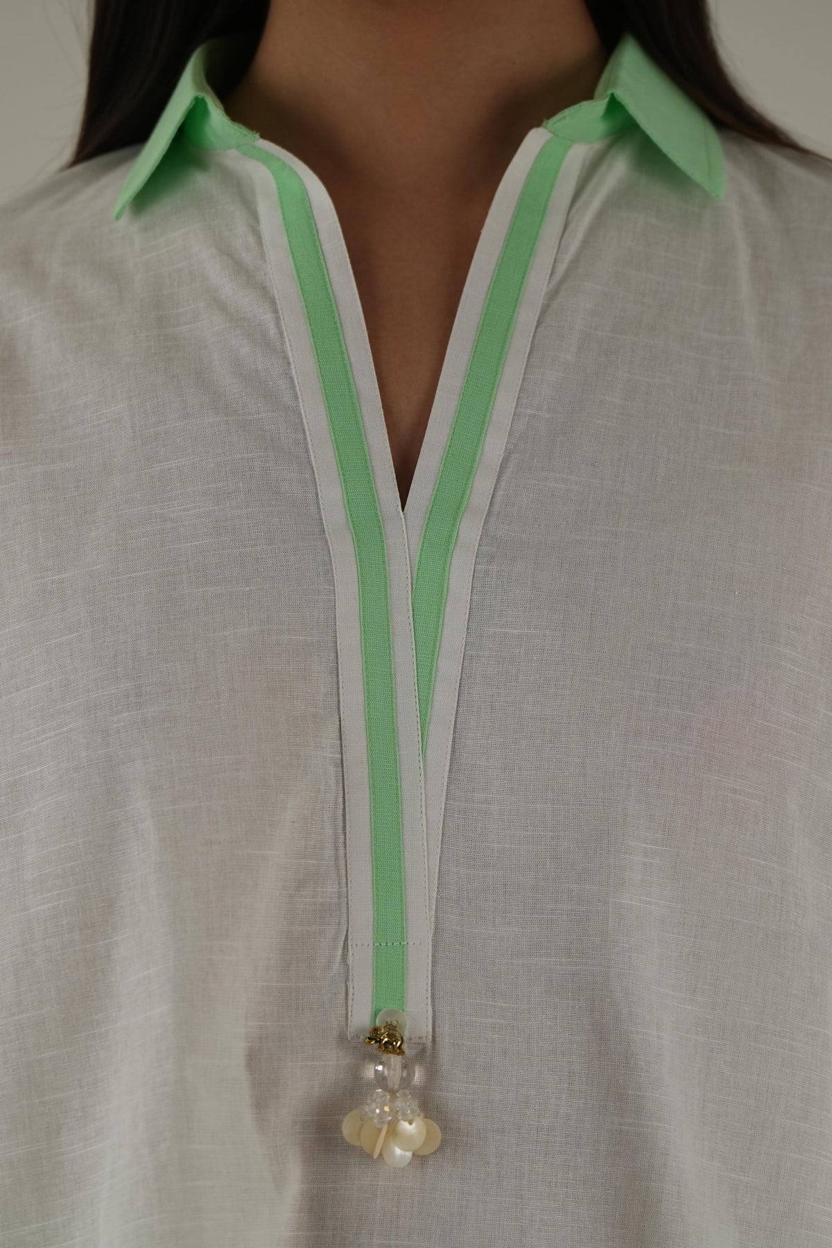 Contrast Trim Top - White Relaxed Fit