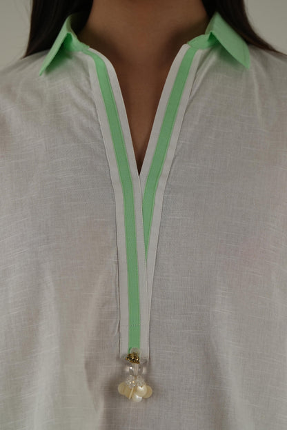 Contrast Trim Top - White Relaxed Fit