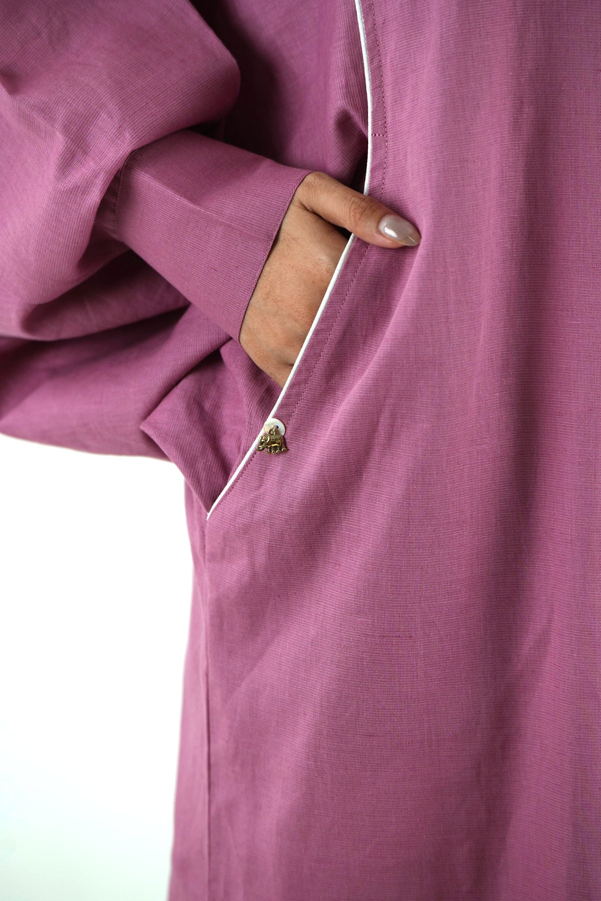White Piping kurta Pants Set - Mauve Linen