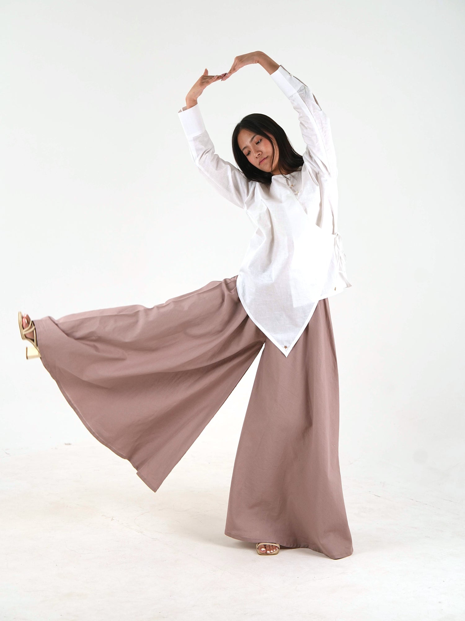 Angrakha Wide-Leg Set - Off White Linen