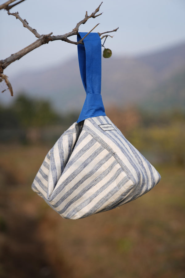travel bags , daily kit , cotton bags , travel essential , mini bags , tote bags