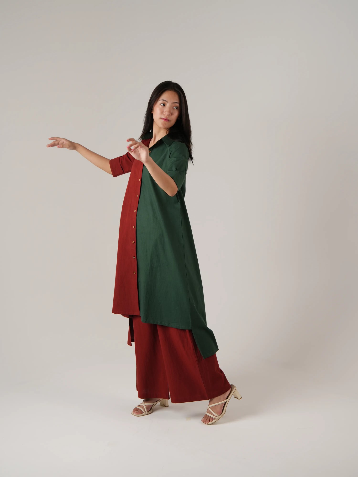 Vanshitaaz Blood Red & Dark Green Cotton Co-ord set