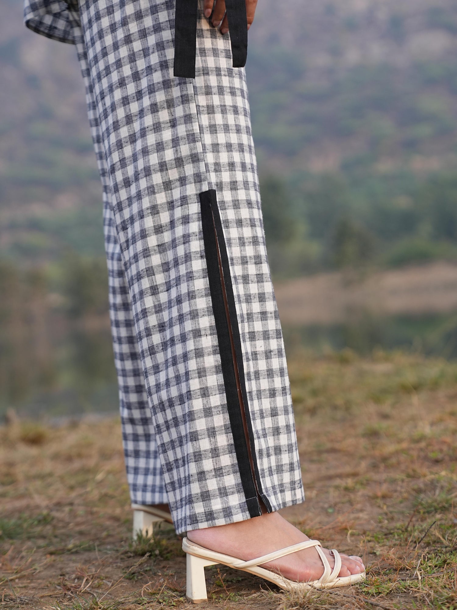 Sutra Balloon Sleeve Check Co-ord