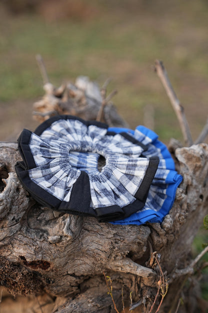 Sutra Check Scrunchies