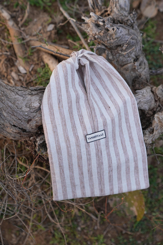 Sutra Breeze Pouch