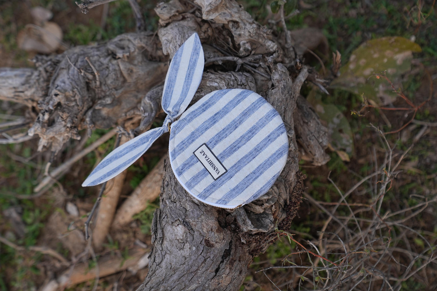 Sutra Moon Pouch